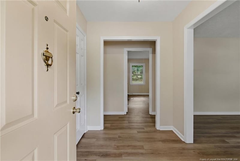 1712 Valley Ridge Dr, Fayetteville, NC 28303