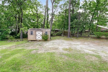 1712 Valley Ridge Dr, Fayetteville, NC 28303