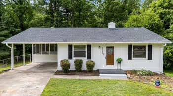 1713 Elder Ct, Burlington, NC 27215