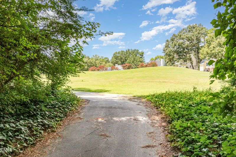 1713 Kingston Heath Way, Raleigh, NC 27604