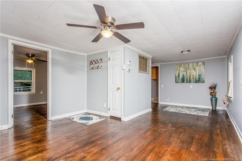 1713 Murchison Rd, Fayetteville, NC 28301