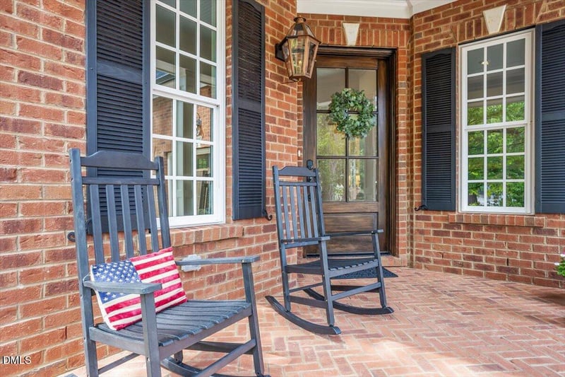 1713 Oberlin Rd, Raleigh, NC 27608