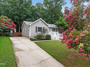 1713 Valley Rn, Durham, NC 27707