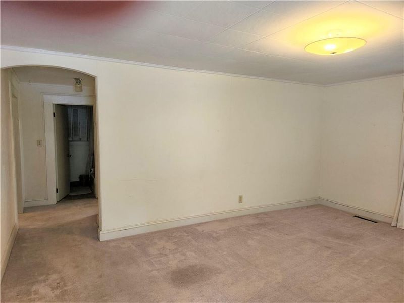 1714 Melody Ln, Burlington, NC 27215
