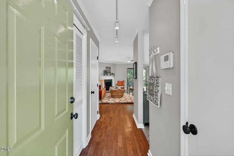 1714 Valley Rn, Durham, NC 27707