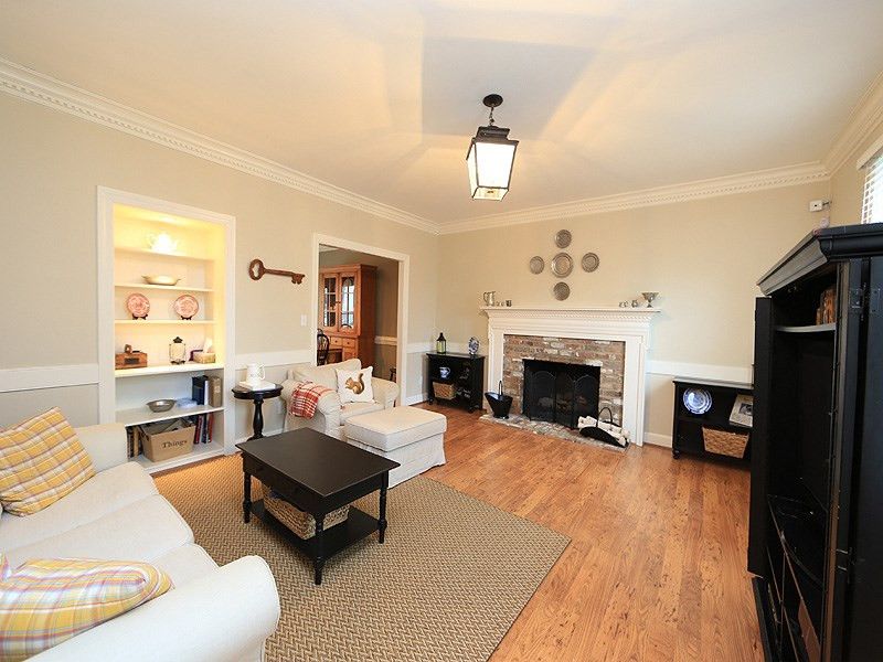 1716 Berwickshire Cir, Raleigh, NC 27615