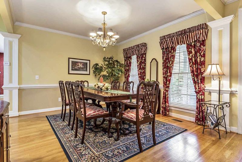 1716 Chestnut Hill Rd, Wake Forest, NC 27587