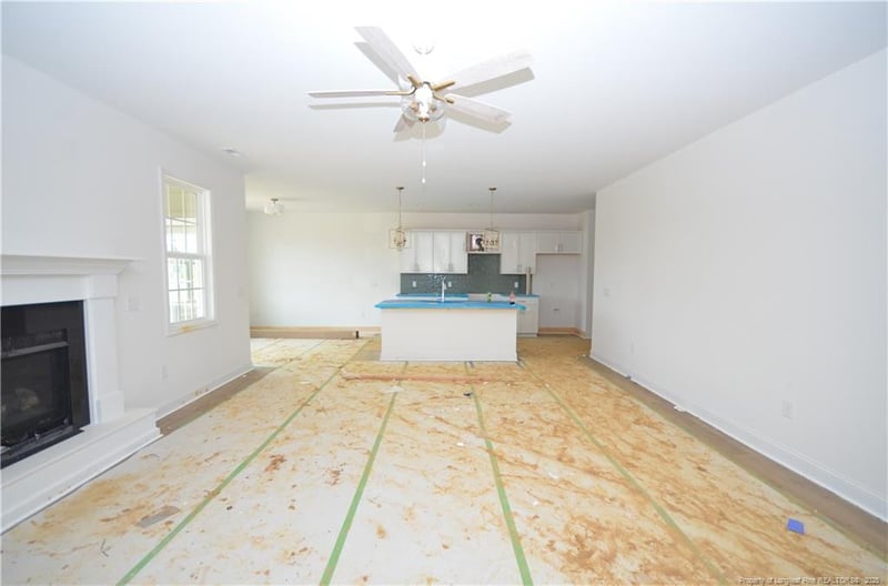 1716 Man O War Dr, Hope Mills, NC 28348