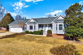 1716 Middle Ridge Dr, Willow Springs, NC 27592