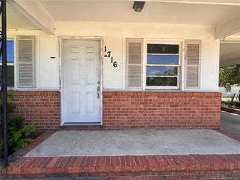 1716 Shaw Rd, Fayetteville, NC 28311