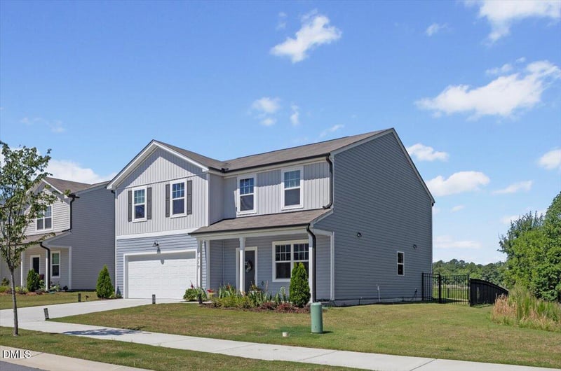 1717 Arapahoe Ridge Dr, Raleigh, NC 27604