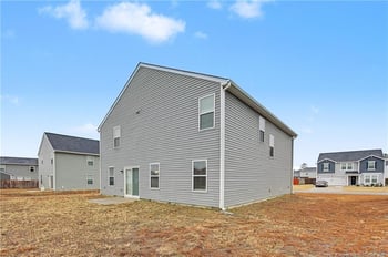 1717 Ennismore Rd, Hope Mills, NC 28348