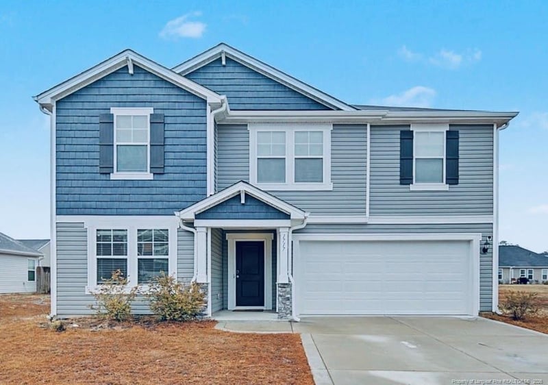 1717 Ennismore Rd, Hope Mills, NC 28348