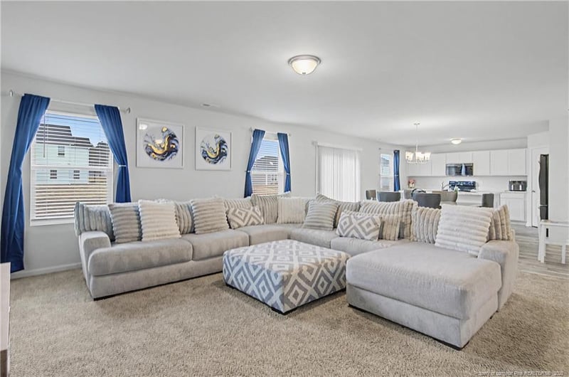 1717 Ennismore Rd, Hope Mills, NC 28348