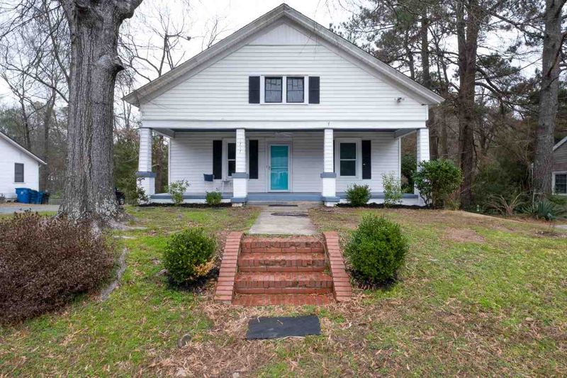 1717 James St, Durham, NC 27707