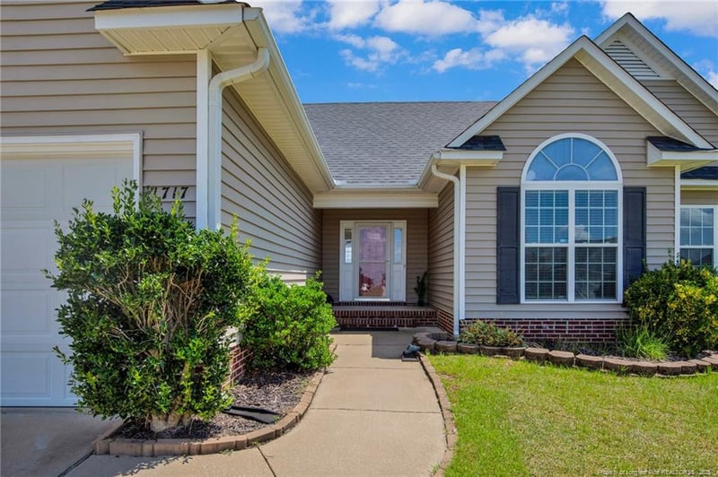 1717 Kershaw Loop, Fayetteville, NC 28314