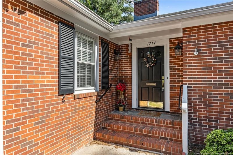 1717 Raeford Rd, Fayetteville, NC 28305