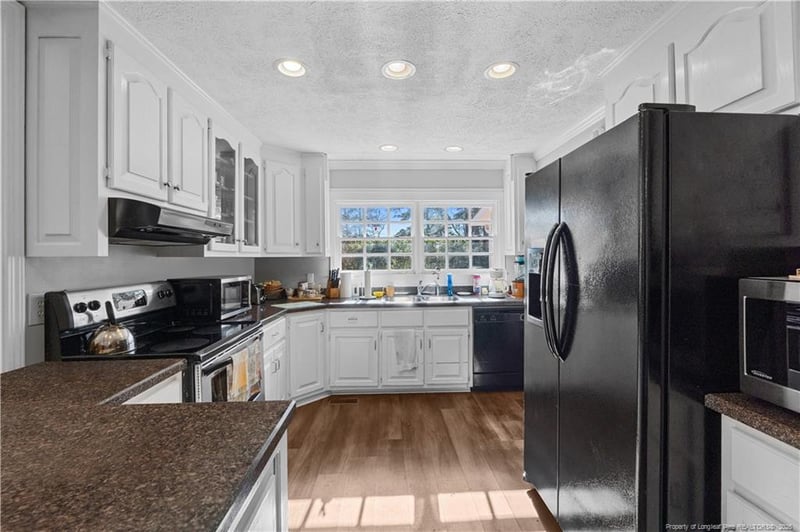 1717 Raeford Rd, Fayetteville, NC 28305