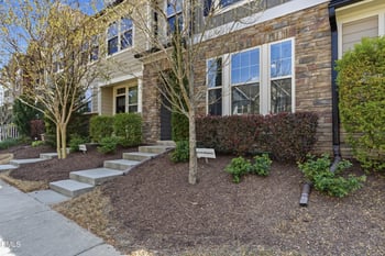 1717 Shady Oaks Dr, Wendell, NC 27591