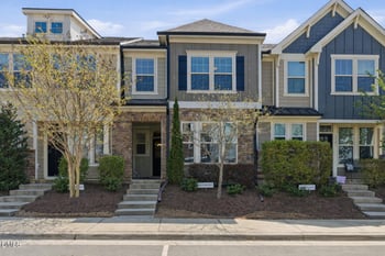 1717 Shady Oaks Dr, Wendell, NC 27591