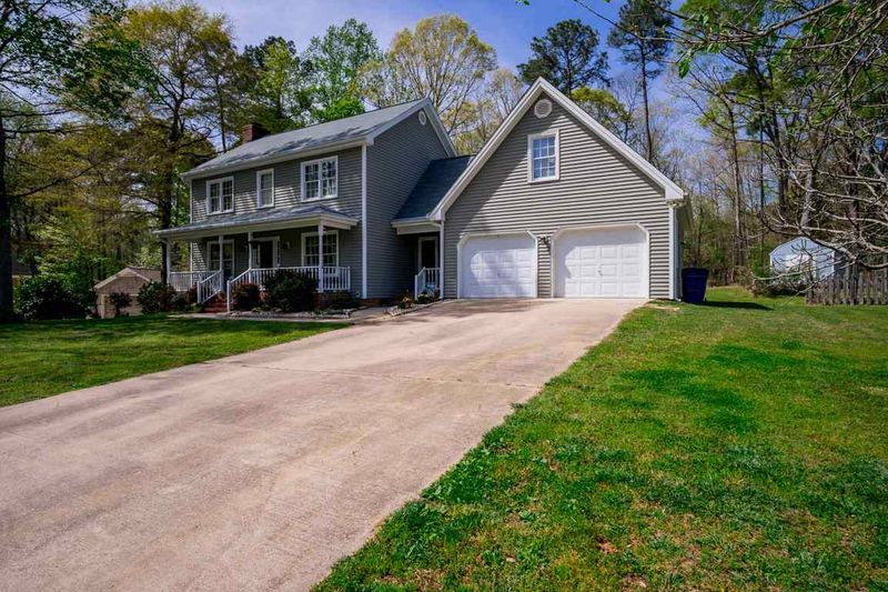1717 Sunderland Ct, Raleigh, NC 27603
