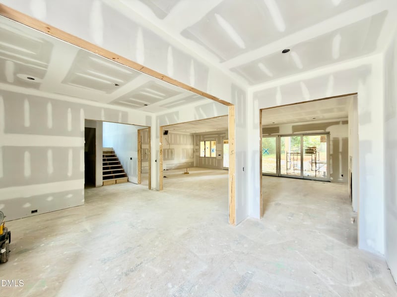 1718 Piccadilly Ln, Raleigh, NC 27608