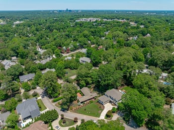 1718 Piccadilly Ln, Raleigh, NC 27608