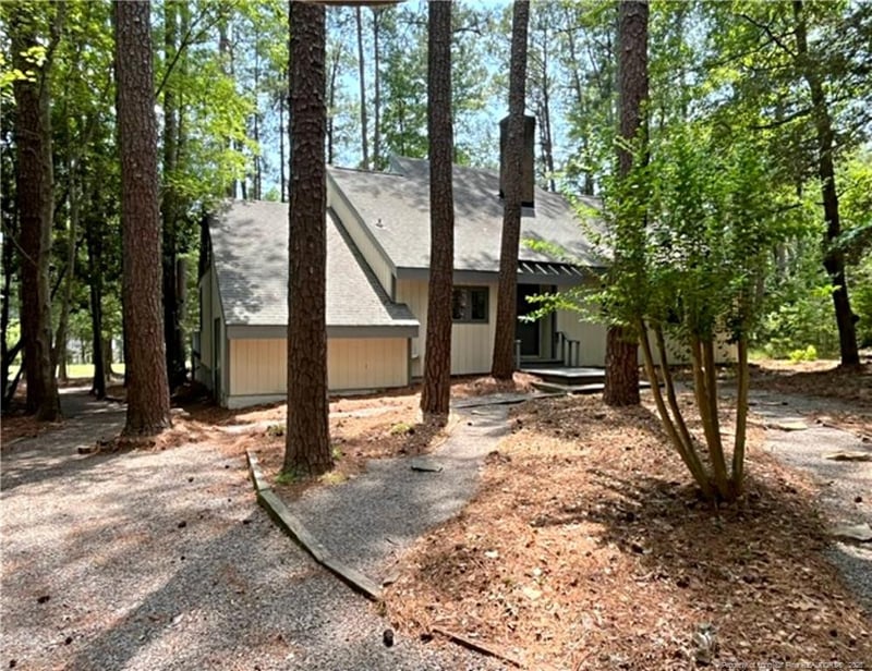 1719 Margarita Ln, Sanford, NC 27332