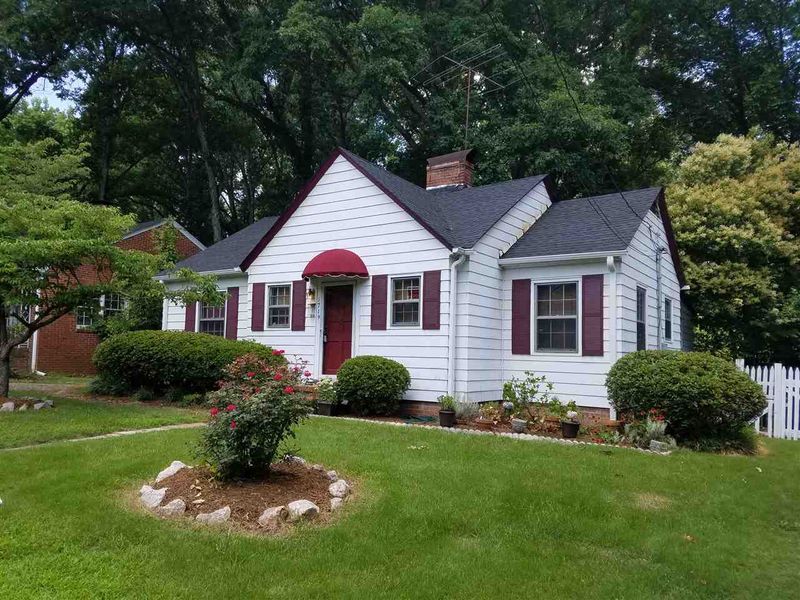 1719 Shawnee St, Durham, NC 27701
