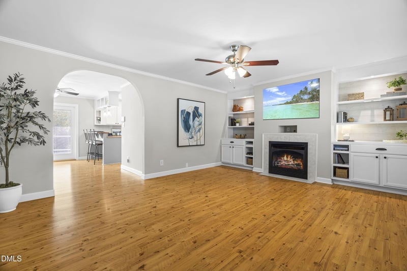 1719 Stage Rd, Durham, NC 27703