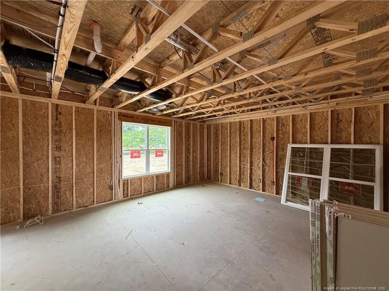 172 Baxley Dr, Dunn, NC 28334