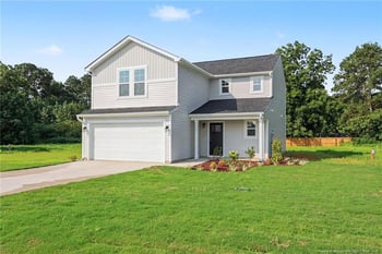 172 Baxley Dr, Dunn, NC 28334