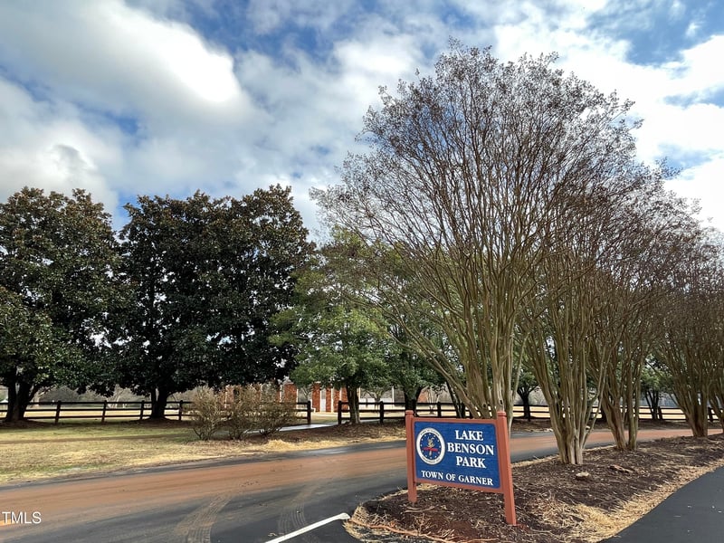 172 Bonica Creek Dr, Garner, NC 27529