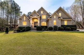 172 Canyon Creek Dr, Sanford, NC 27330