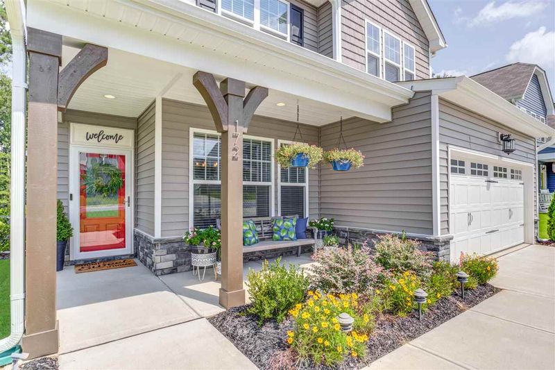 172 W Copenhaver Dr, Clayton, NC 27527