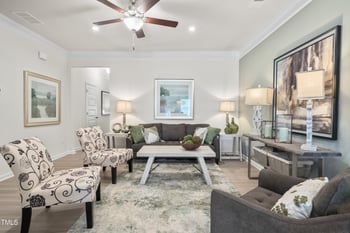 172 Courtside Dr, Dunn, NC 28334