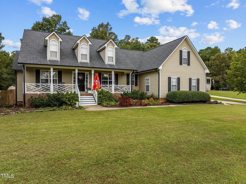 172 Foxglove Dr, Garner, NC 27529
