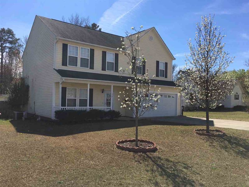 172 Hunters Way, Angier, NC 27501