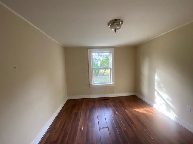 172 S Ida St, Coats, NC 27521