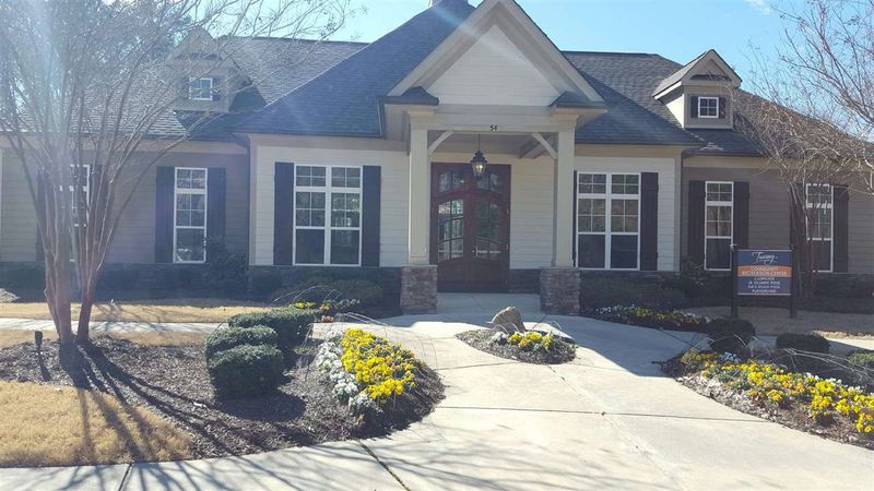 172 Naples Ln #110, Clayton, NC 27527
