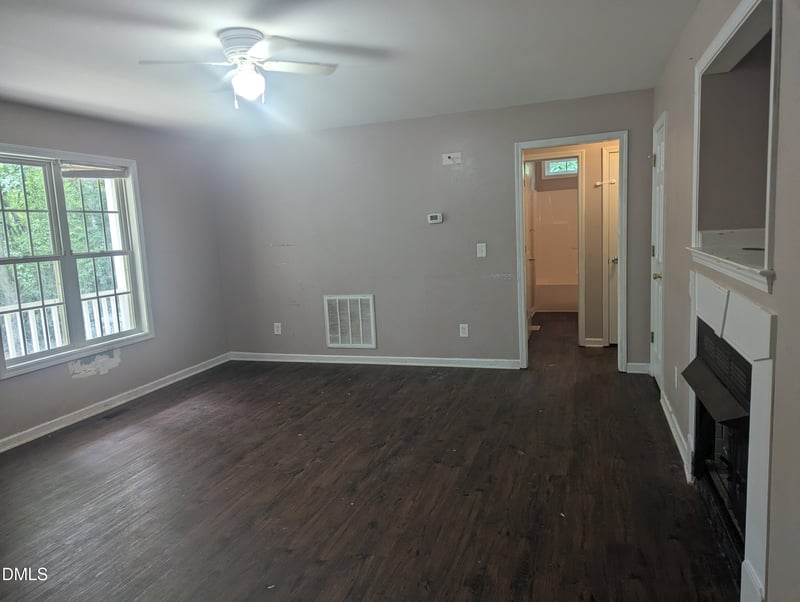 172 Nashua Dr, Louisburg, NC 27549