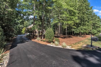 172 Ocoee Falls Dr, Chapel Hill, NC 27517