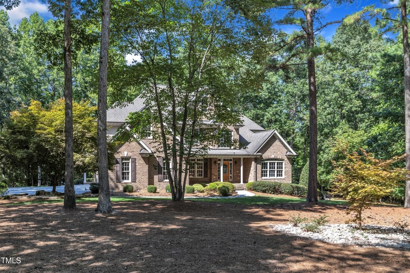 172 Ocoee Falls Dr, Chapel Hill, NC 27517