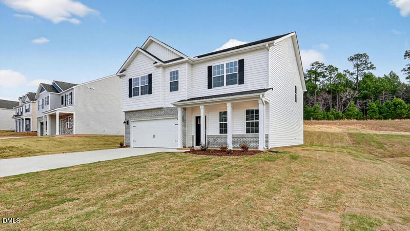 172 Reagan Crest Dr, Clayton, NC 27520