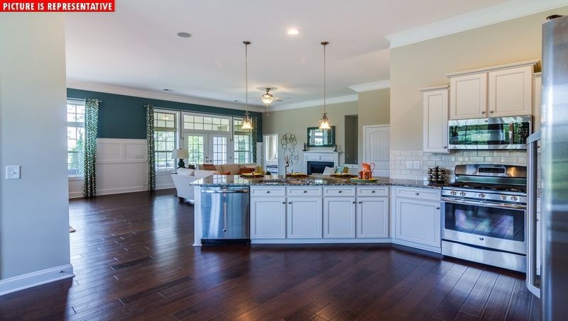 172 Roaring Creek Dr, Garner, NC 27529