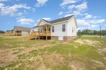 172 Royal Ave, Selma, NC 27576