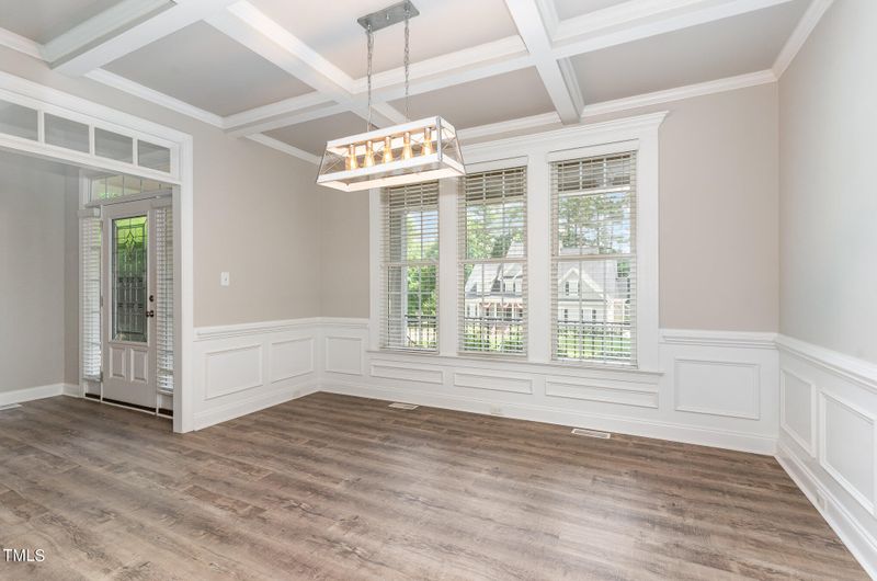 172 Townsend Dr, Clayton, NC 27527