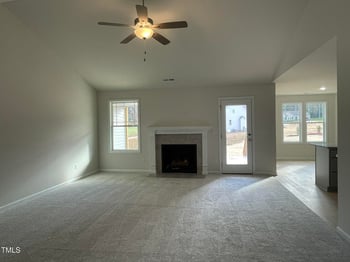 172 Tulipfield Way, Benson, NC 27504