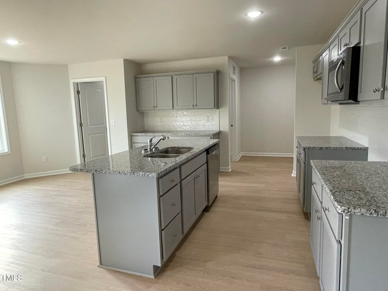172 Tulipfield Way, Benson, NC 27504