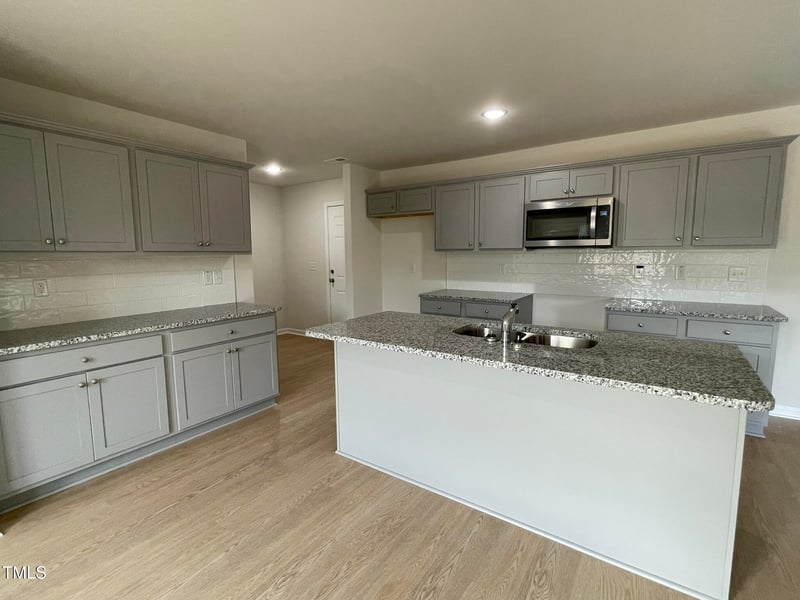 172 Tulipfield Way, Benson, NC 27504